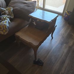 2 End Tables