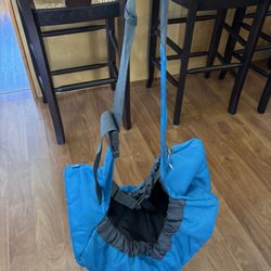 Top Paw DOG front Carri