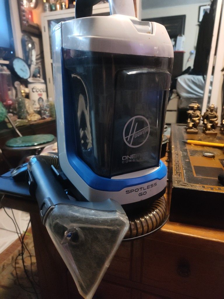 Cordless Hoover Vacuum 