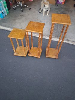 Set of 3  tier stands/tables $30