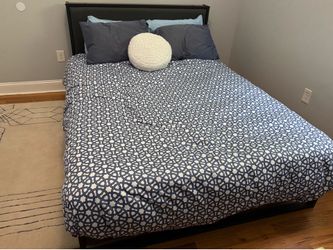 Priage by ZINUS, Queen upholstered platform bed