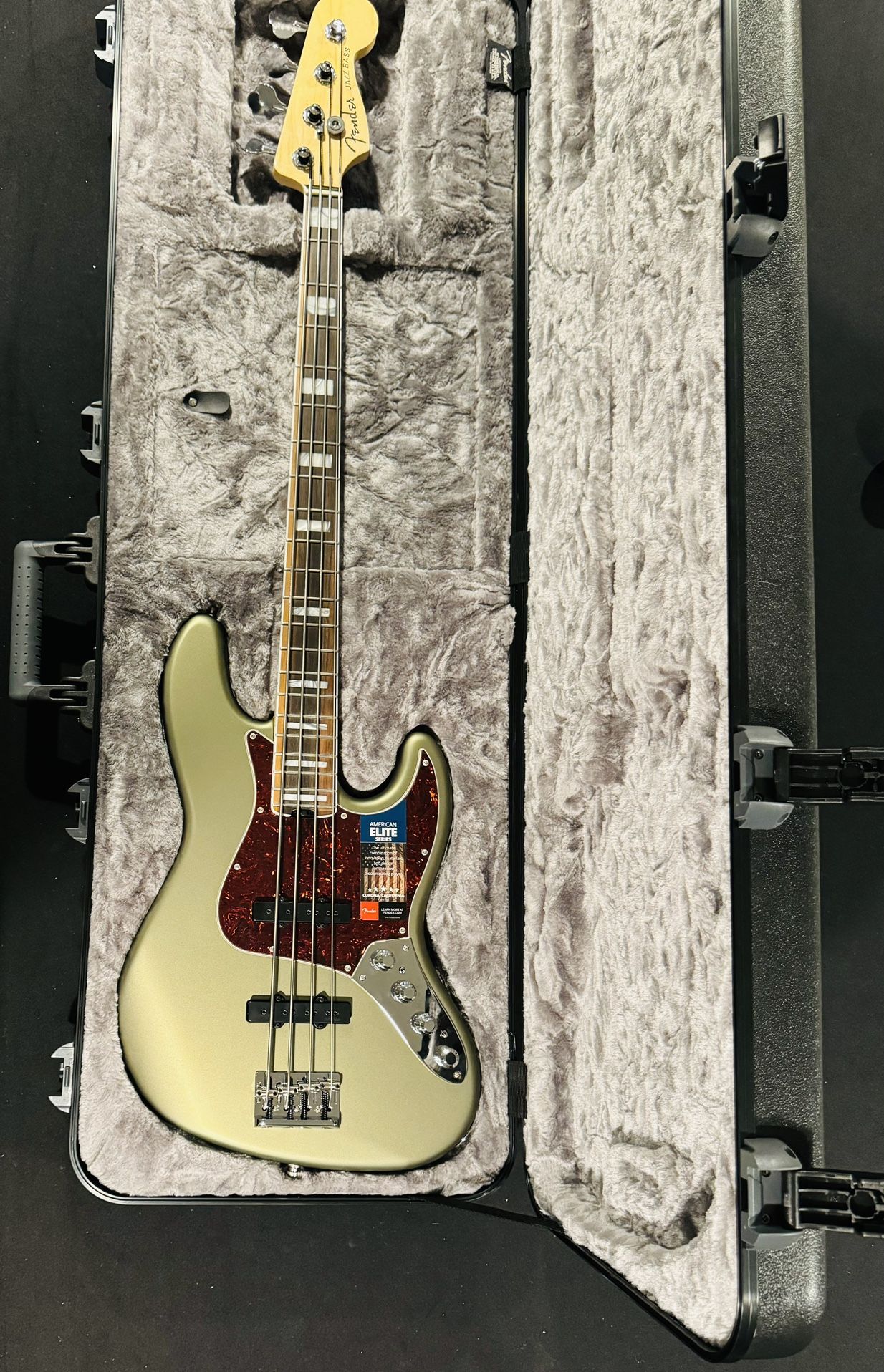 Fender Elite Bass 2019, Yamaha, Guitar, Aguilar, 