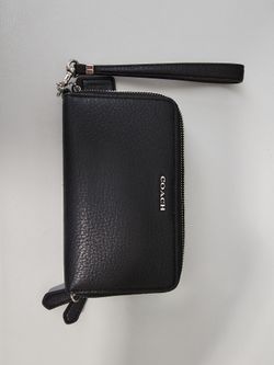Coach Black Leather Double-Zip Wristlet Wallet