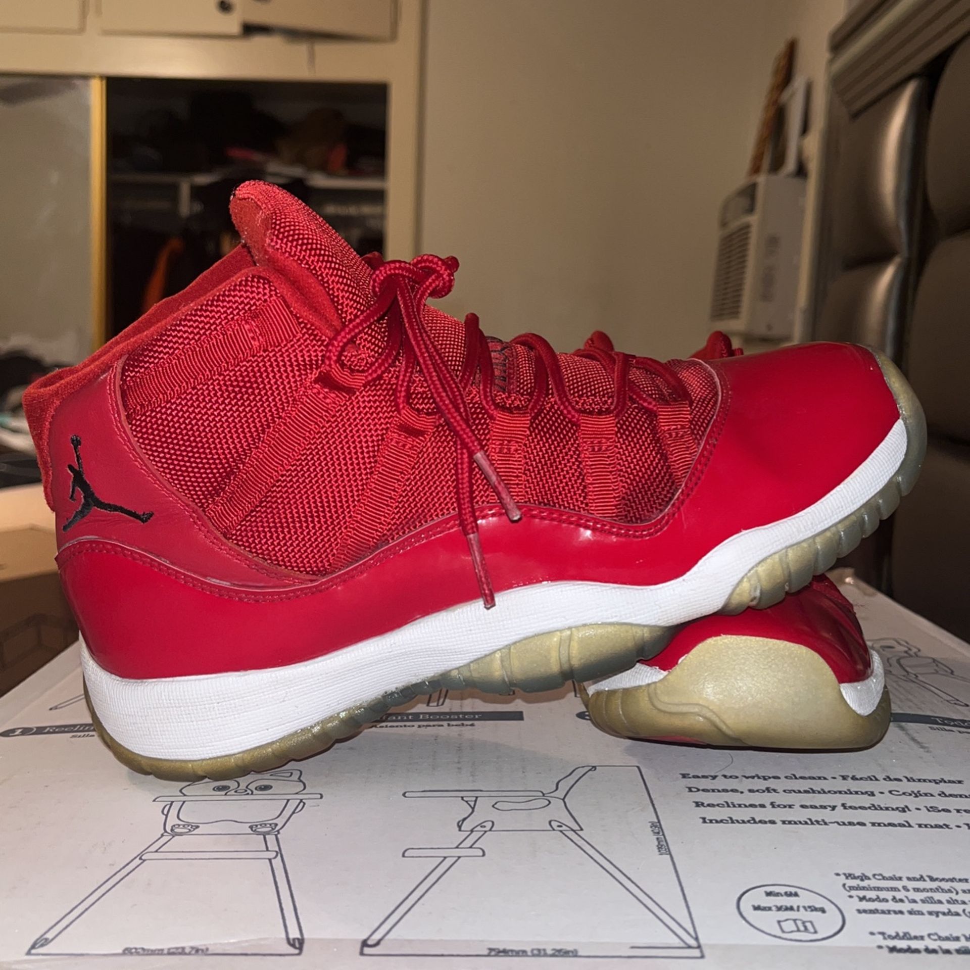 Air Jordan Cherry 11s Size 7y for Sale in Los Angeles, CA OfferUp