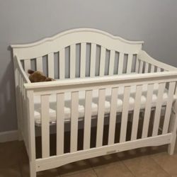 Cuna Nueva La Extrena Su Bebé 