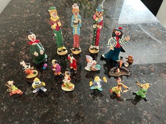 Vintage ceramic clowns