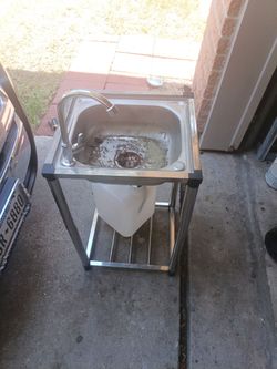 Portable freestanding stainless steel sink outdoor or indoor