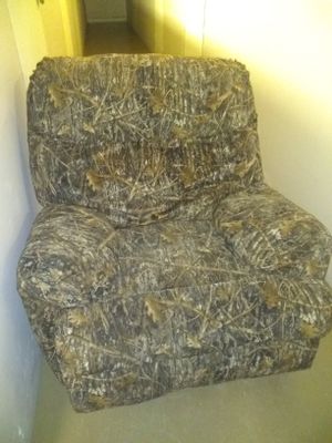 New And Used Recliner For Sale In Richland Wa Offerup