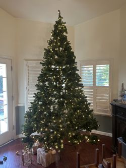 National Tree Company 10 Foot artificial Christmas Tree