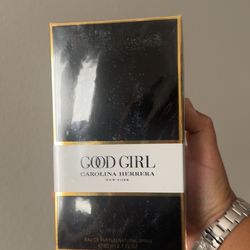 Good Girl Carolina Herrera