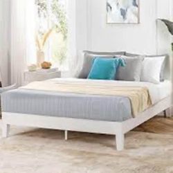 New Queen Size White Solid Wood Platform Bed