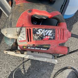 Skill jig saw Works Fine 