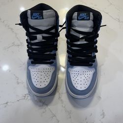 Jordan 1 Blue High Retro OG University blues