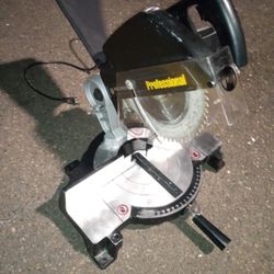 Black And Decker 10" Miter Saw 