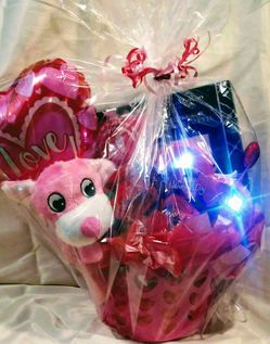Valentines day baskets