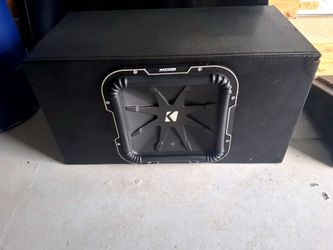 New Kicker L7 Q class competition subwoofer in probox 3000 watts $300firm