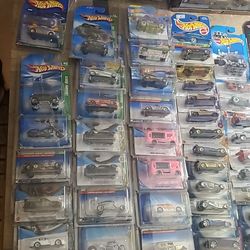 Hot Wheels Treasure Hunt , Main Lines , M2 15..iuijiìuu5