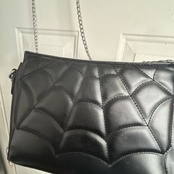Spider web print purse
