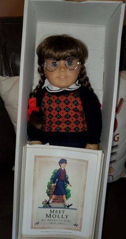 Mint condition American Girl Molly Doll