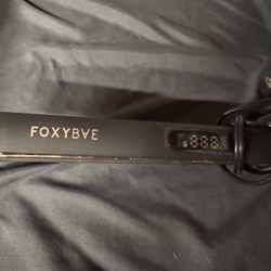 Hair straightener