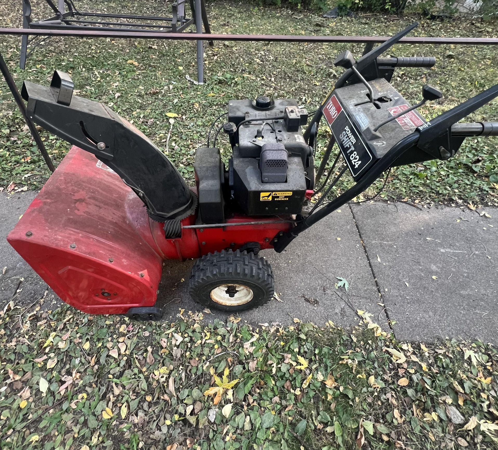Toro Power Shift 824 Snowblower
