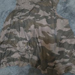 navy camo tank top