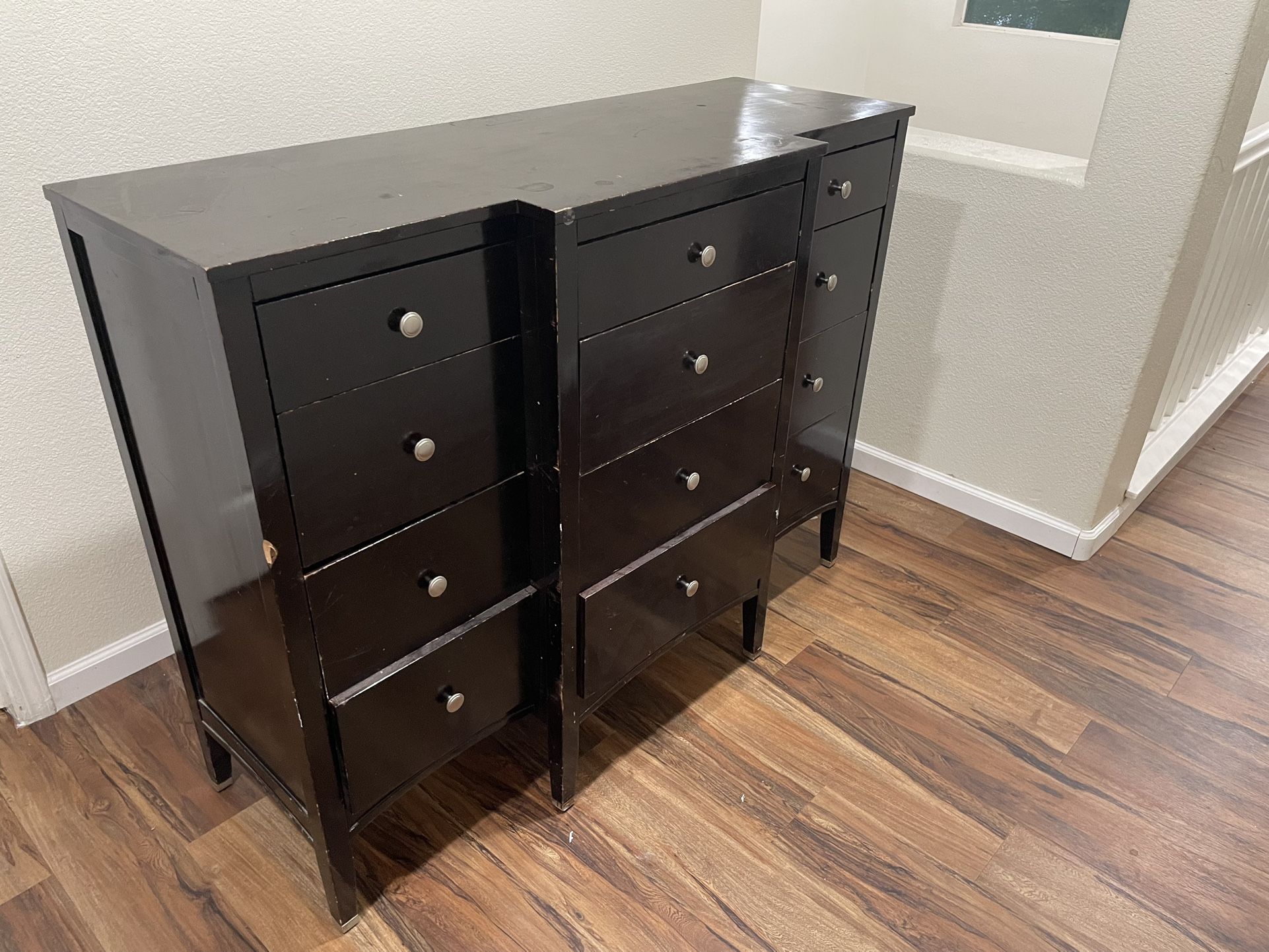 Black Solid Wood Dresser