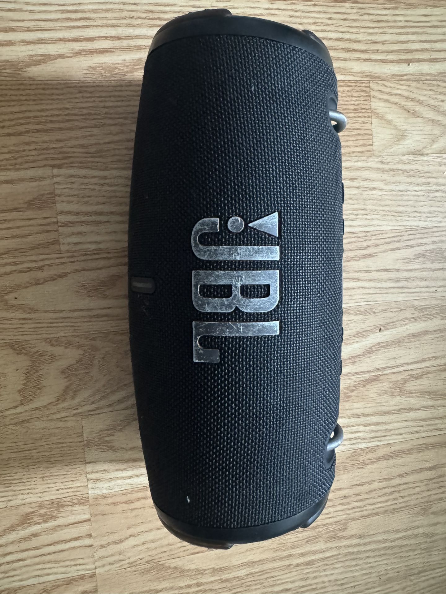 JBL CHARGE 5
