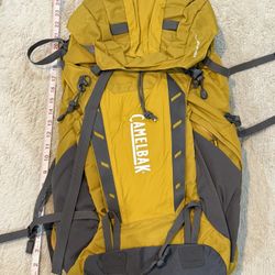 New Camelback Hiking Backpack 