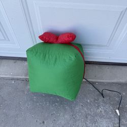 Inflatable Christmas Present