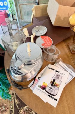 New Never Used Cuisinart Prep 11 Food Processor