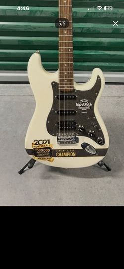 Hard Rock Casino Invitational Blackjack Tournament Winner Trophy Fender Guitars Set of 3