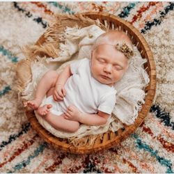 Hundreds Of Baby Photography, Newborn Props