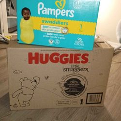Diapers size 1 (198 Huggies, 96 Pampers)