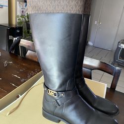 Michael Kors women boots