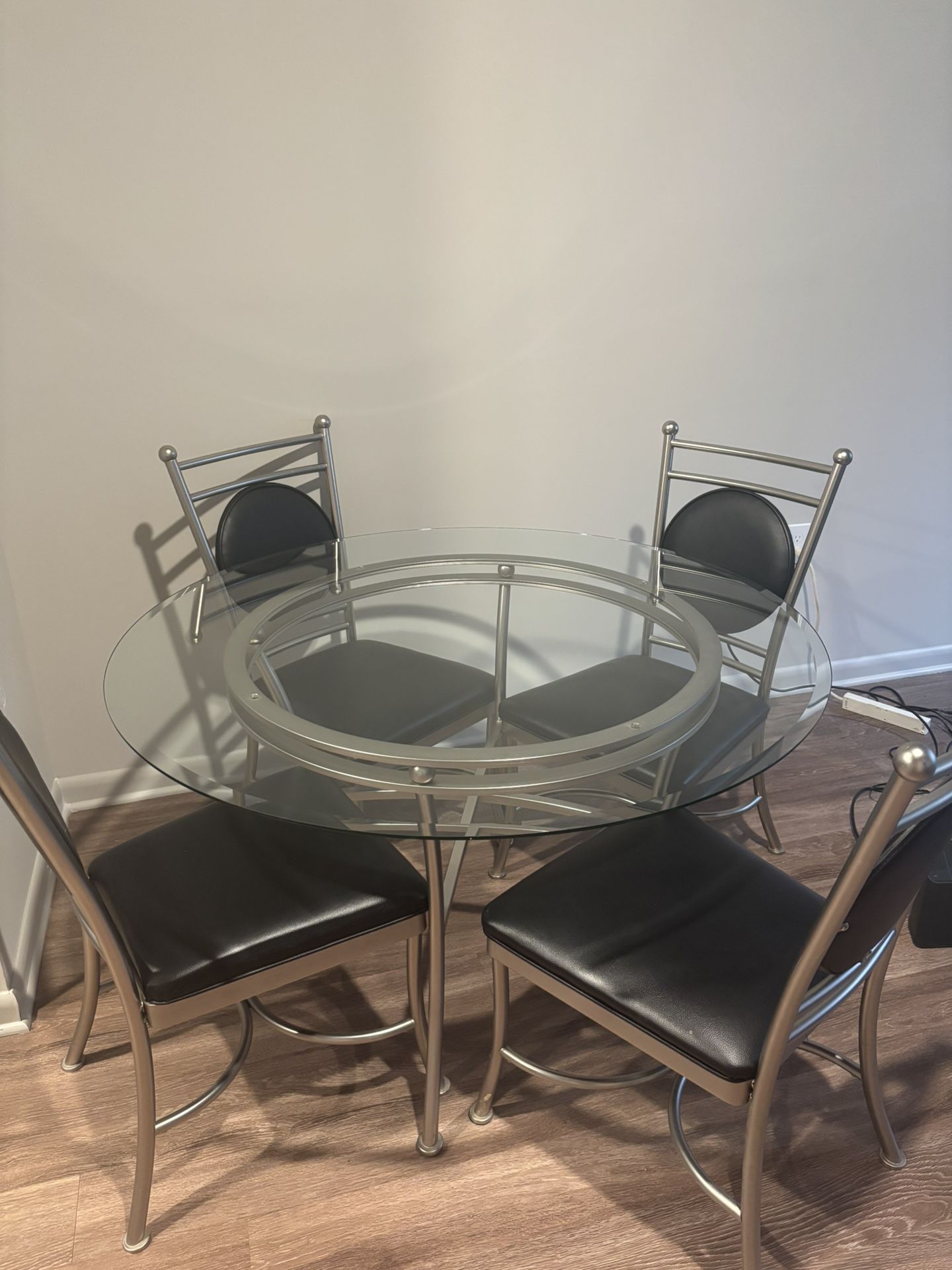 Glass Dining Table Set (Dining Table and 4 Leather Chairs