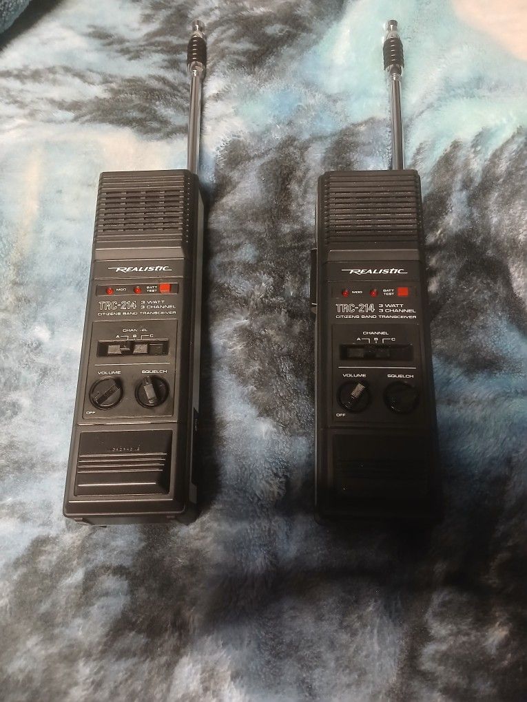 Realistic Walkie Talkie
