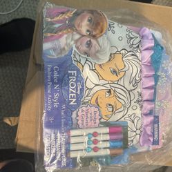 Frozen Color N’ Style Fashion Purse activity -