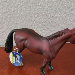 Bryer Horses NWT