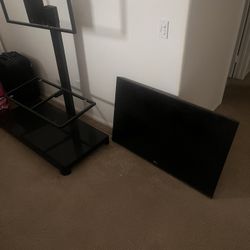 42” LG TV