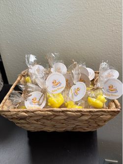 Baby shower favors