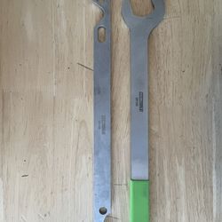 BMW Fan Removal Tools