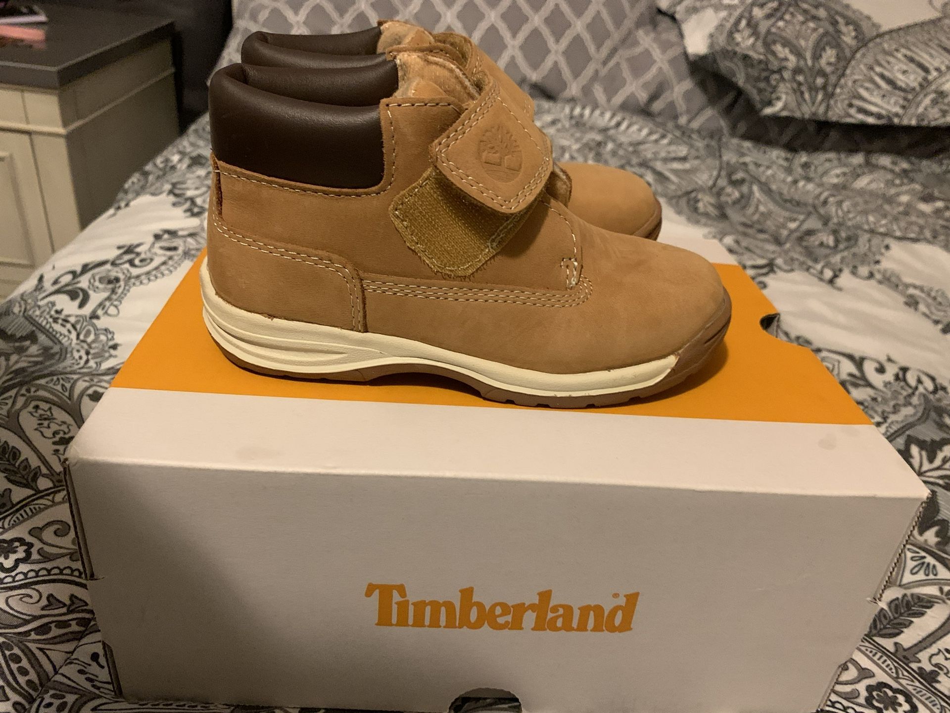 Toddlers Boots $20