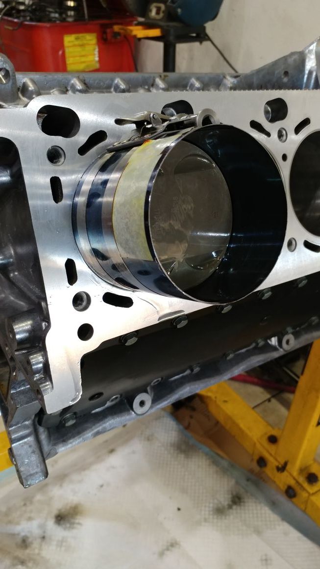 Complete rebuilt BMW Engine M62