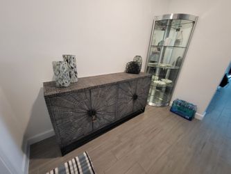 Credenza