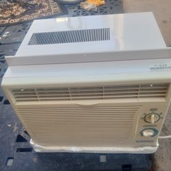 Windows Unit AC