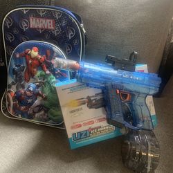 Marvel Backpack & Electric Water Gun