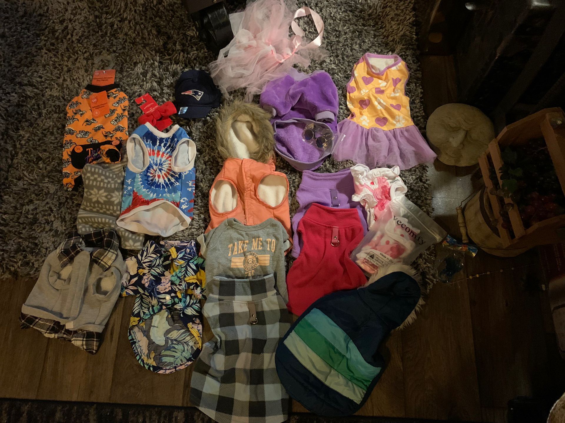 Dog clothes size small barely used or new with tags still on