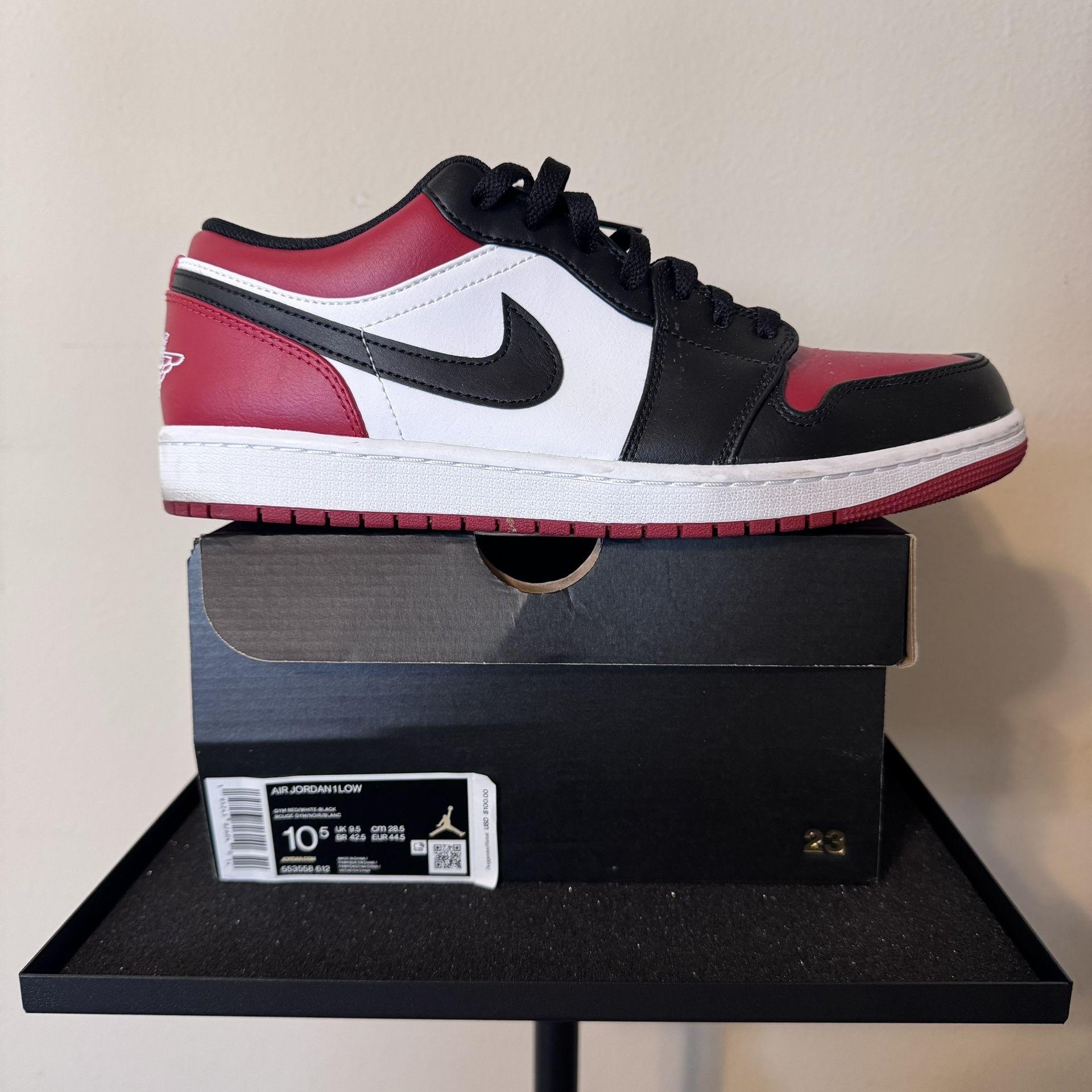Air Jordan 1 Low