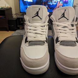 Jordan 4 Military Black